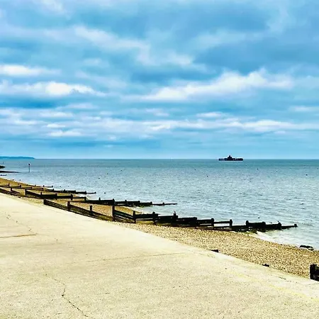 Seafront, Beautiful, Ground Floor Apartment Herne Bay Exterior photo