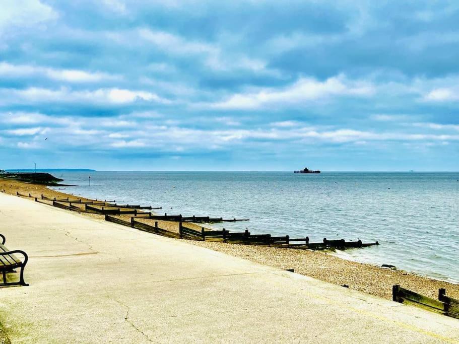 Seafront, Beautiful, Ground Floor